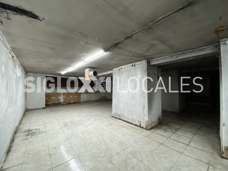 Foto 1baf4196-db40-4625-a172-952e79b08a6e. Local comercial a Porta Barcelona