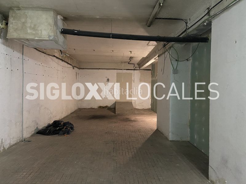 Foto a53b7c67-3aeb-47c2-a583-977366e5080a. Local comercial a Porta Barcelona