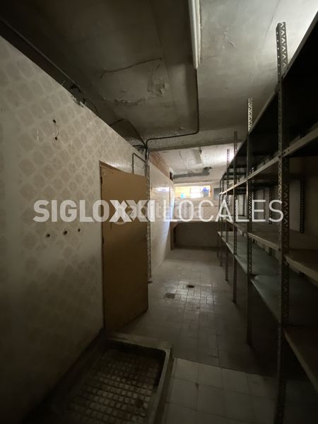 Foto a5dfec96-f96e-46bc-ae96-3f1661268060. Local comercial a Porta Barcelona