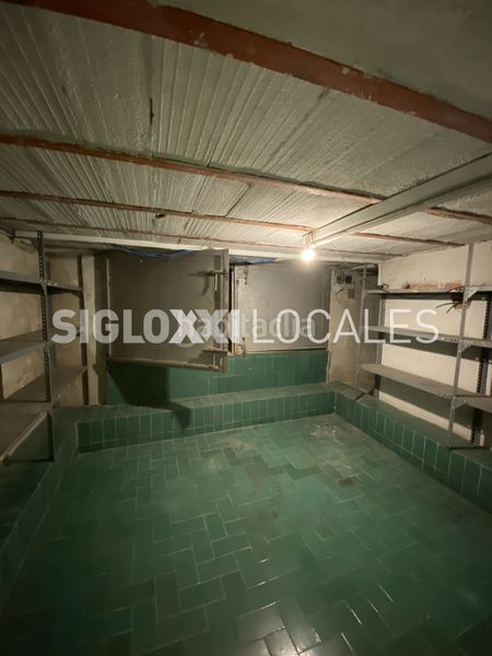 Foto cc7e550e-42a6-4bfe-b21b-dcc14dbff5a4. Local comercial a Porta Barcelona