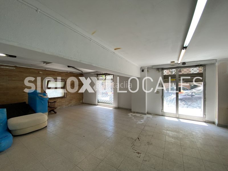 Foto cccd1a77-be63-40bc-80c3-e0c572b0073d. Local comercial a Porta Barcelona