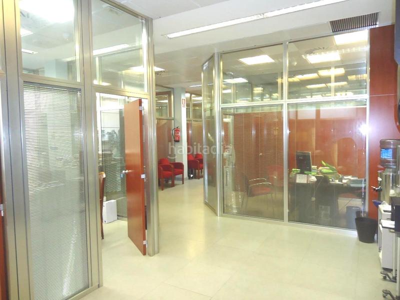 Foto 968ade08-0b2a-4458-8c78-be1e343be6b1. Rent office space with heating parking in Dreta de l´Eixample Barcelona