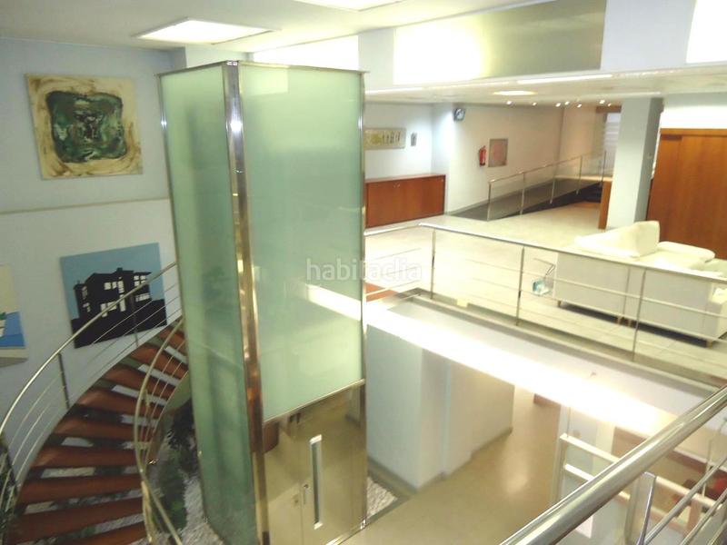 Foto d53f60c8-2b7b-489e-b359-e0fb82a957f0. Rent office space with heating parking in Dreta de l´Eixample Barcelona