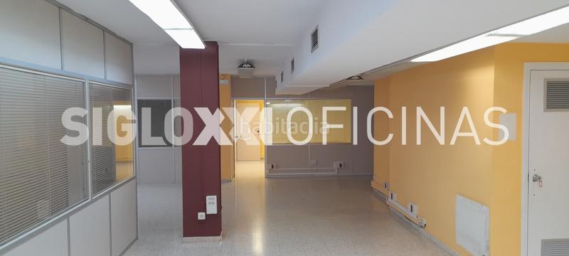 Foto 19f64ae6-27f8-45d9-975e-b40174d2bd75. Alquiler oficina en Sant Josep Hospitalet de Llobregat (L´)