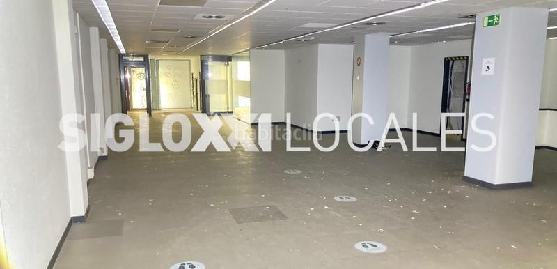 Foto 3397d5f1-b57b-4fe9-88de-e9616b89d7cc. Local comercial en La Nova Esquerra de l´Eixample Barcelona