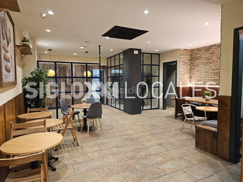 Foto 9263f24a-ee1c-40e6-bf9c-4c957f27ba5a. Business premise in L´Antiga Esquerra de l´Eixample Barcelona