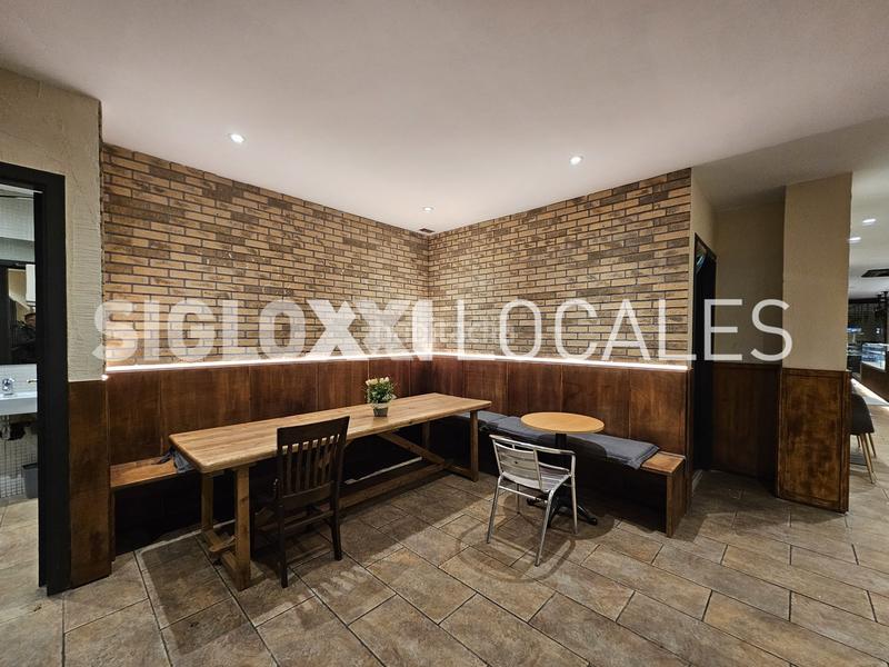 Foto 282b88ed-0c50-40f7-bfa3-8bca5fe9eb65. Local comercial a L´Antiga Esquerra de l´Eixample Barcelona