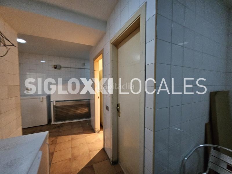 Foto 37baf326-e95e-462c-a65e-b4b1e68a5ae3. Local comercial a L´Antiga Esquerra de l´Eixample Barcelona