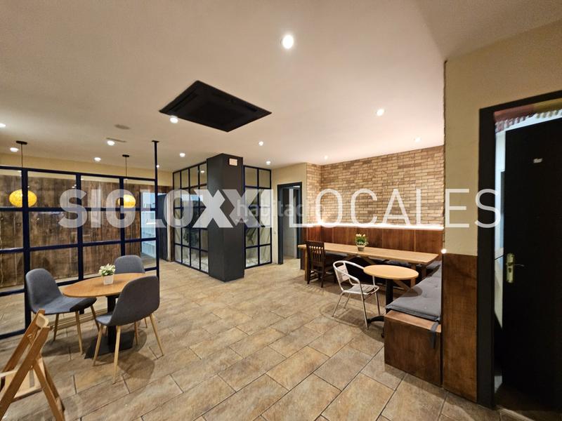 Foto c2dae530-42bb-462f-af4a-858506e9a9bc. Local comercial a L´Antiga Esquerra de l´Eixample Barcelona