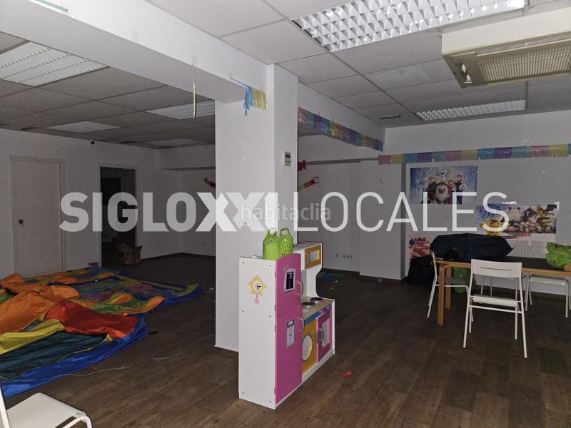 Foto d2fc7160-b819-494b-bd0b-2b2d9eddddf0. Local comercial a L´Antiga Esquerra de l´Eixample Barcelona