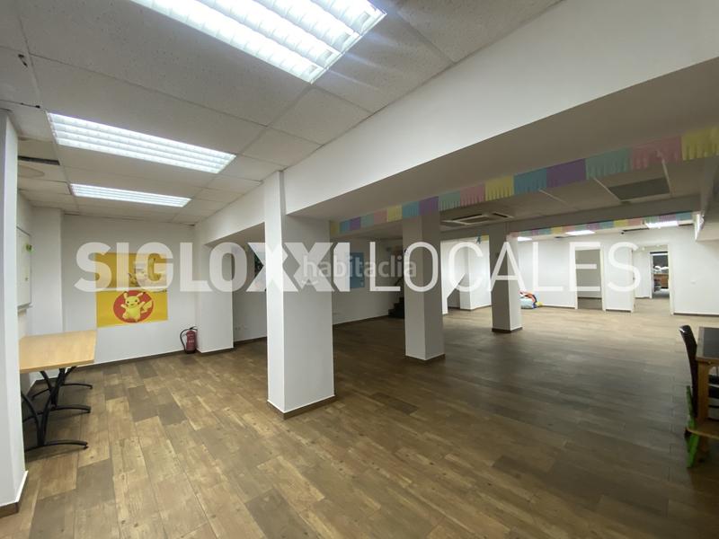 Foto ebc1b101-c5f7-4285-9977-c8f4f5a3d482. Local comercial a L´Antiga Esquerra de l´Eixample Barcelona