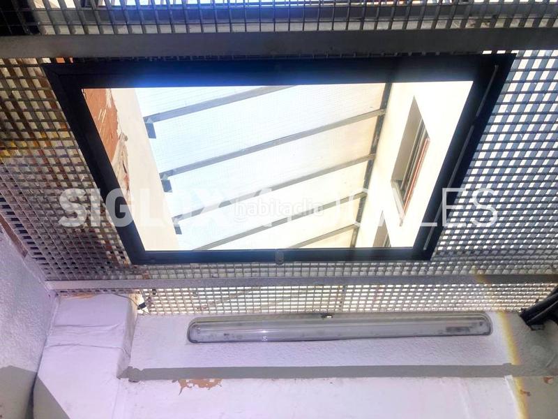 Foto e3725724-e5d4-43a8-9e2c-f1eeb6ddd983. Rent business premise in Verdum Barcelona