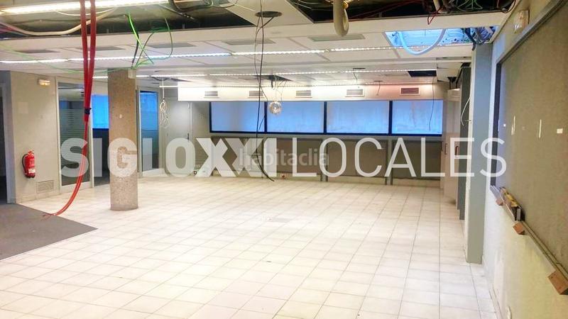 Foto 35881435-af7a-4b74-a655-bf0e36d9c272. Lloguer local comercial a Verdum Barcelona