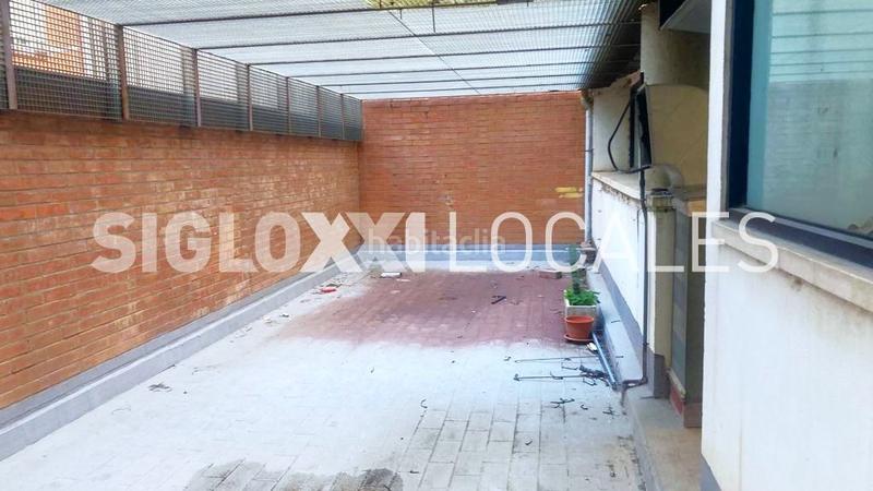 Foto 9064f927-7dbd-4aee-a3f5-2d7be9e11b0d. Lloguer local comercial a Verdum Barcelona