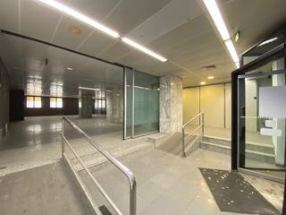 Rent Business premise  Garrigo