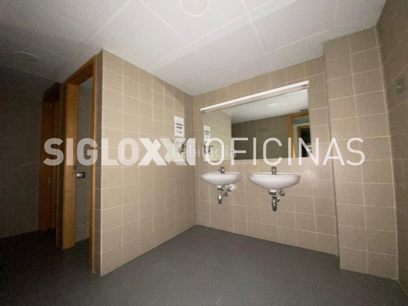 Foto 639179a8-e1d5-4155-8f2a-dad1d0533af2. Location bureau dans La Marina del Prat Vermell Barcelona