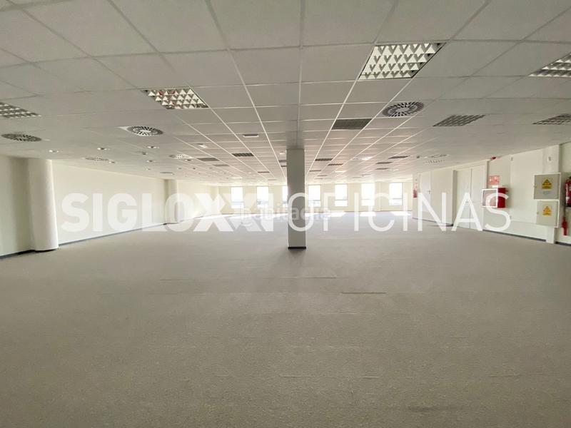 Foto 52bcce23-30bc-489a-b891-64f1c2c71950. Lloguer oficina a La Marina del Prat Vermell Barcelona