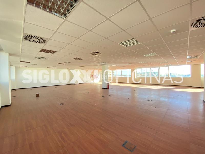 Foto 46307f53-ce2c-4764-99e4-c9cc2db81674. Miete büro in La Marina del Prat Vermell Barcelona