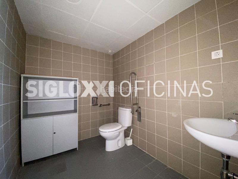 Foto b08d159e-717c-4102-817e-223e7f026986. Miete büro in La Marina del Prat Vermell Barcelona