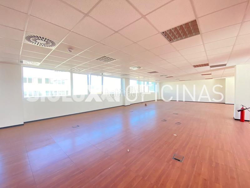 Foto 5af529c6-1433-4606-a093-87da28b4d146. Alquiler oficina en La Marina del Prat Vermell Barcelona