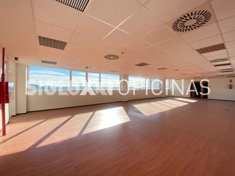 Foto 0520ffd4-2b5e-4927-a9ea-34a8e37a31fc. Affitto ufficio in La Marina del Prat Vermell Barcelona