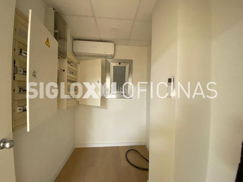 Foto e9b711de-bf90-44b9-8990-8b3e00de2312. Lloguer oficina a Dreta de l´Eixample Barcelona