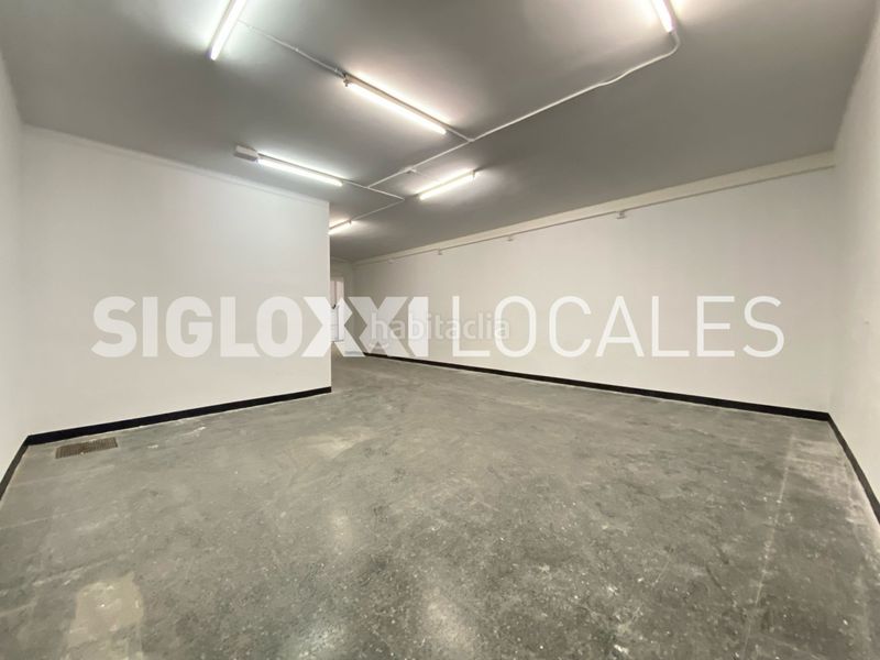 Foto 4cef6206-5a63-445a-917e-e1f583013ef6. Local comercial a Sant Antoni Barcelona