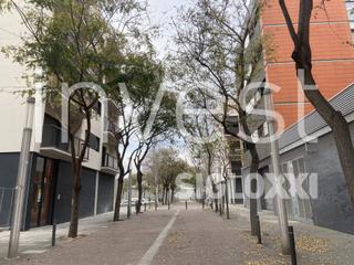 Local commercial  Rosalia de castro