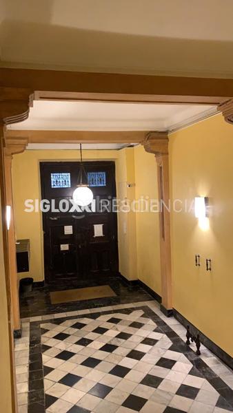 Foto 50708ec8-d6e9-4f95-9627-3ad2d17818d1. Local comercial en Gòtic Barcelona