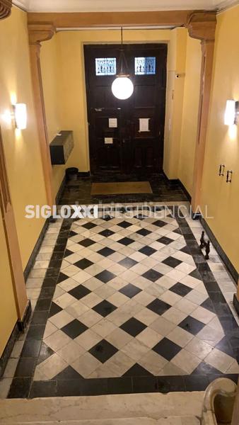 Foto 90fcc903-81c5-40c2-aebb-346ab106d829. Local comercial en Gòtic Barcelona