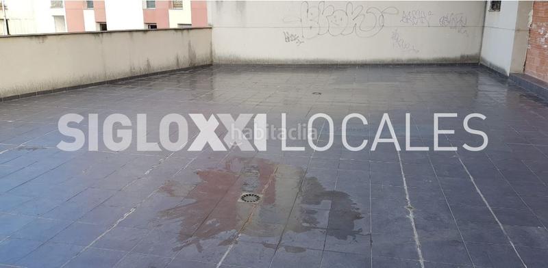 Foto 75e98e59-2581-4173-b2c4-a04af02c9949. Local comercial en Carmel Barcelona