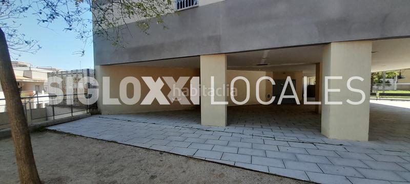 Foto feb8866d-db1d-417e-8615-a49eccbde004. Local comercial en Carmel Barcelona