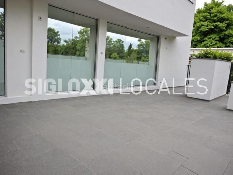 Foto 0224e590-b25f-48be-aa3d-27fdad76e7a5. Locale commerciale in Carmel Barcelona