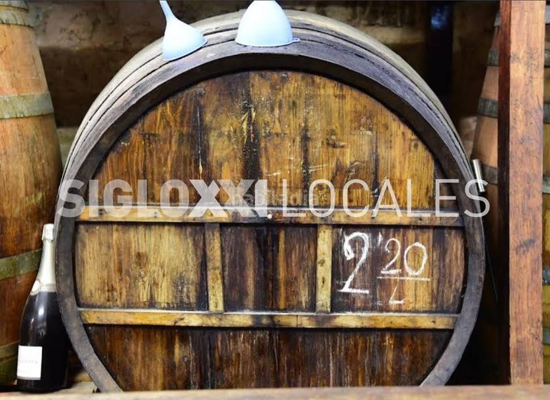 Foto adc86f5d-3a2a-4bb0-9520-6425ef4b0801. Location local commercial dans St. Pere - Sta. Caterina - El Born Barcelona