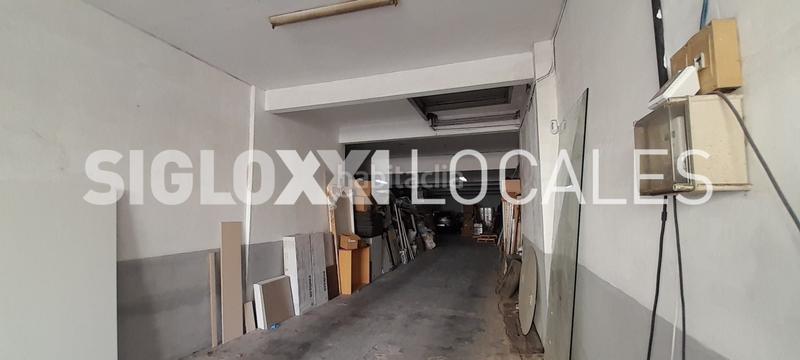 Foto b7af1fae-feef-4427-8564-1f2b7ad0e6c2. Locale commerciale in Guinardó Barcelona