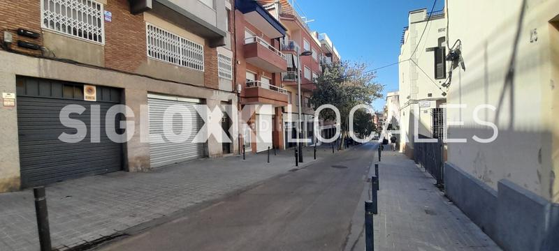 Foto cbb8eb3b-842a-40dd-9dff-3f992339f845. Locale commerciale in Guinardó Barcelona