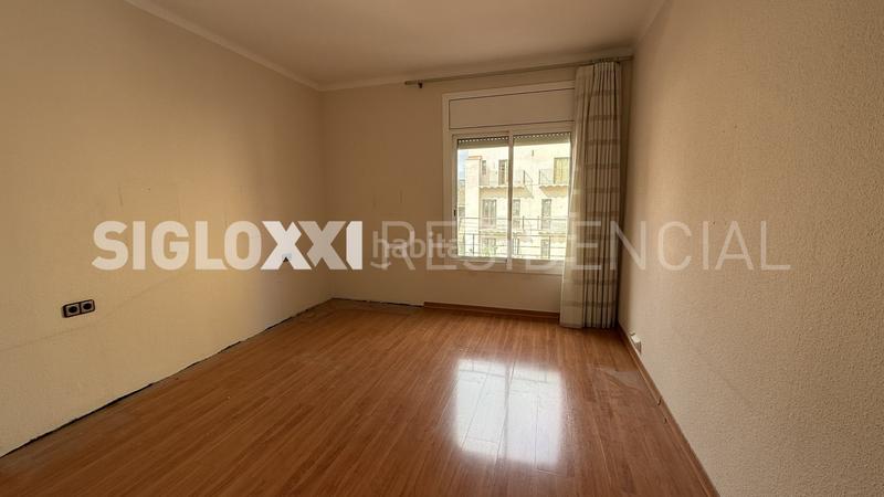 Foto 20b96d98-d24f-4dc4-9ac7-8ecbdbf8d0fb. Appartement avec chauffage dans Hostafrancs Barcelona