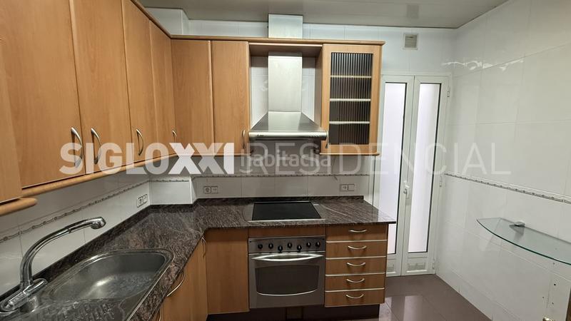 Foto 665b35f6-f13d-4660-b700-65f6881ac44b. Piso en Hostafrancs Barcelona