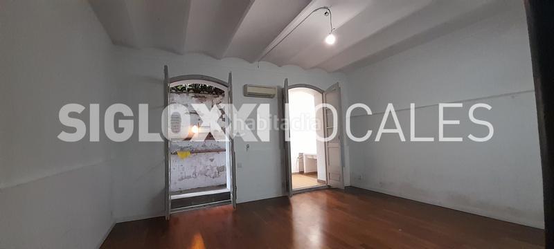 Foto b9bcb5ed-6eb1-4a28-a3a6-3658760cbe37. Alquiler local comercial en Dreta de l´Eixample Barcelona