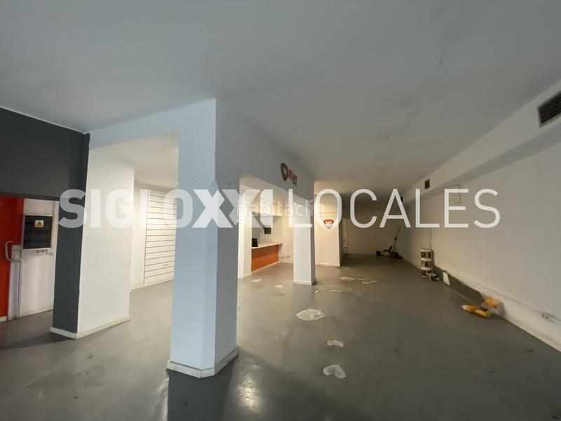 Foto 2a29575c-bb8b-4eaa-a7dc-cd9fbbec6cd0. Trapasso locale commerciale in Sants Barcelona