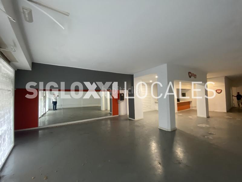 Foto 742ee6c6-961b-44e5-8531-bc90f6c98ec2. Trapasso locale commerciale in Sants Barcelona