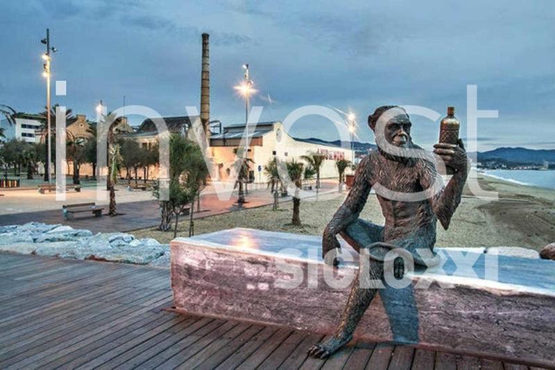 Foto a11343bb-0980-405e-9769-b64e134bf1eb. Locale commerciale in Sistrells Badalona