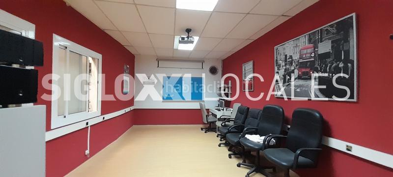 Foto 08f9472b-05c0-4671-b3ec-c0863dd736d4. Business premise in Casagemes Badalona