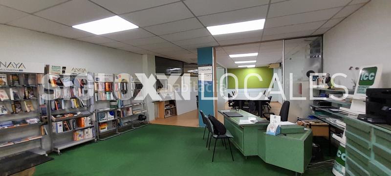 Foto 7f42d874-5523-463f-95f2-31176457da12. Local comercial en Casagemes Badalona