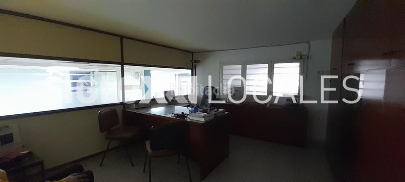 Foto e3080509-4baf-47a9-9299-34393ce69f26. Local comercial en Casagemes Badalona