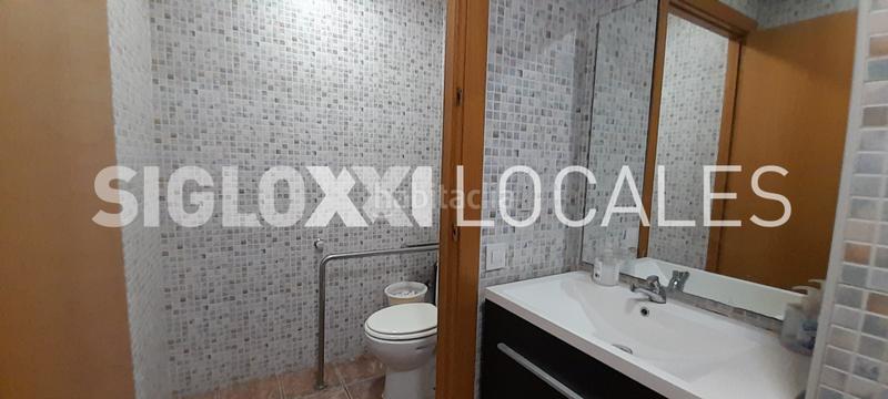 Foto 4c098255-9d94-481d-bbbd-7dc4ee166de4. Traspaso local comercial en Puigfred Badalona