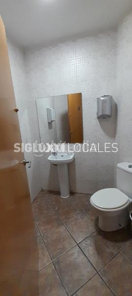 Foto 77f83f30-b3b1-4148-b607-7e55e87e8e44. Traspaso local comercial en Puigfred Badalona