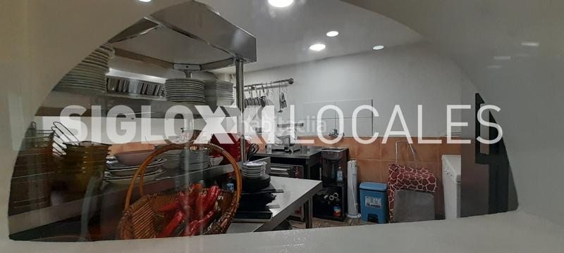 Foto b89f624a-4e98-4fed-9399-2504dce45328. Traspaso local comercial en Puigfred Badalona