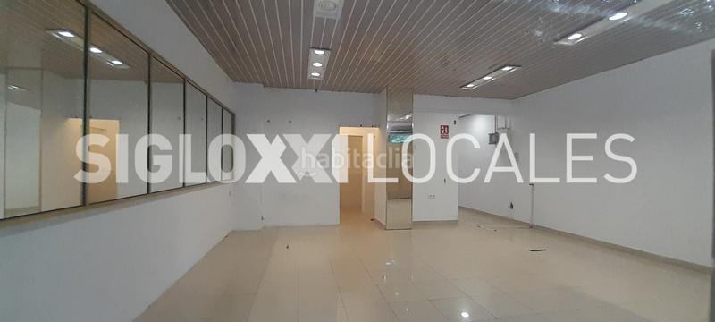 Foto 2972d8a3-03f1-43fe-aeeb-55944ed24aa9. Lloguer local comercial a Sant Ramon - Maternitat Barcelona
