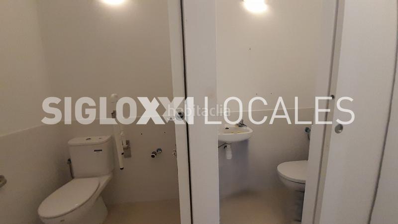 Foto bd278d8d-b986-4e0e-86ab-bb4bda4b231f. Lloguer local comercial a Sant Ramon - Maternitat Barcelona